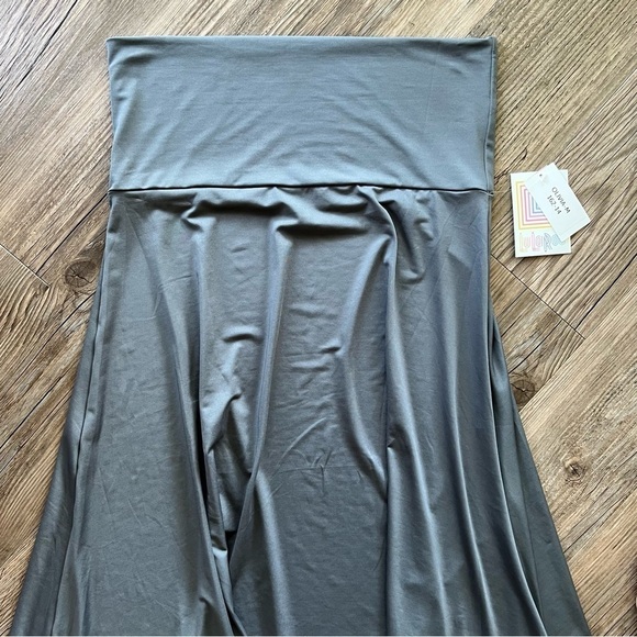 NWT Lularoe Olivia High Low Maxi Skirt Medium - Picture 3 of 4